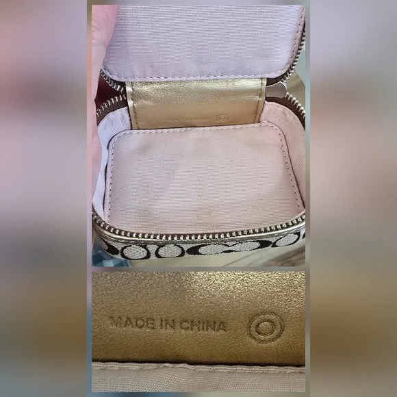 Coach Signature Canvas Triple Pill Box Khaki signature canvas, gold trim VGUC - Picture 5 of 9